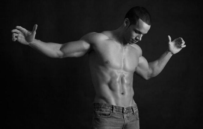 un home que quere agrandar o pene